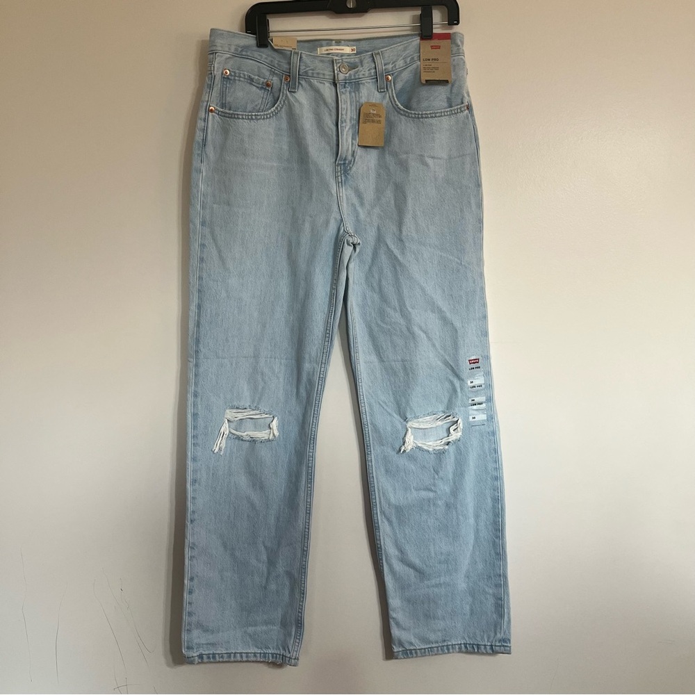 Levi's Woman's Low Pro Straight Leg Distressed Denim Jeans NWT Size 30